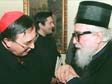 Kardinal Puljic im Gesprch mit dem serbisch-orthodoxen Metropoliten Nikolaj