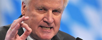 Foto: EPA/PETER KNEFFEL