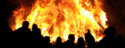 Foto: dpa/Julian Stratenschulte